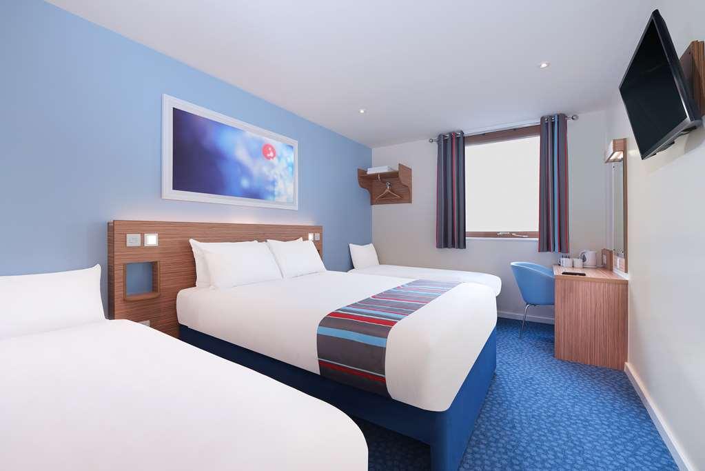 Travelodge London Euston Номер фото